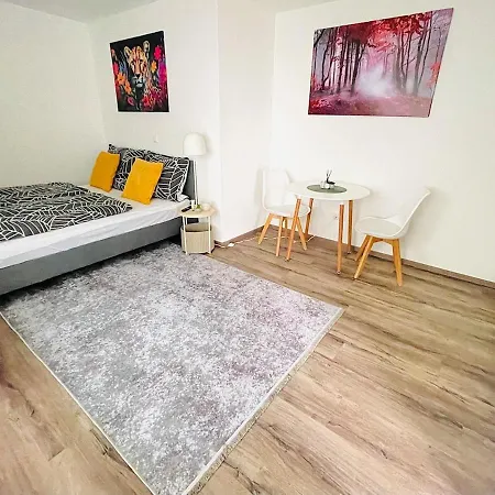 Apartment Ruhige & Zentrumsnahe Mit Self Check In & Netflix Augsburg